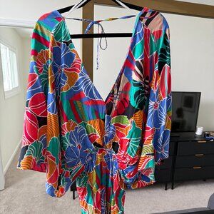 NWT Aakaa Tropical Romper